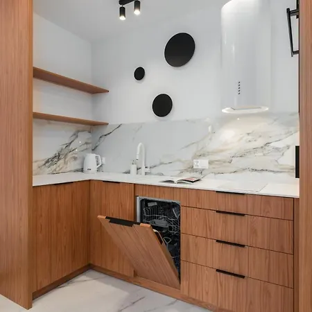 Wilczak With Free Garage By Renters Poznań